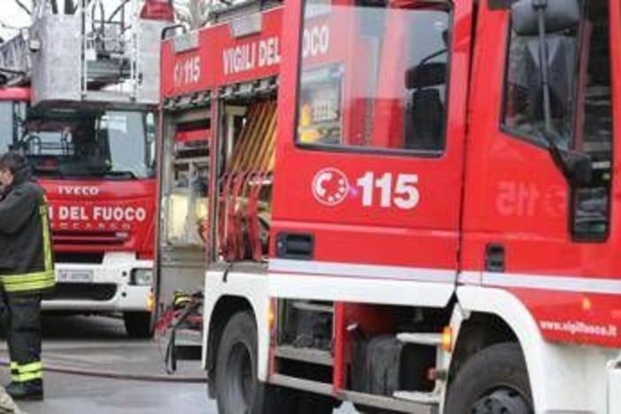 Roma, a fuoco casa di riposo a Torrita Tiberina: morta anziana Roma, a fuoco casa di riposo a Torrita Tiberina: morta anziana