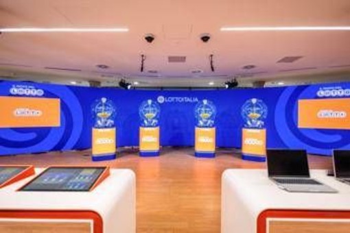Lotto, inaugurazione della nuova sala estrazionale di Milano
