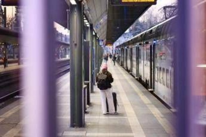 Manovra, sindacati contro emendamento FdI: &quot;Inaccettabile obbligo di dichiarare in anticipo adesione a sciopero&quot;