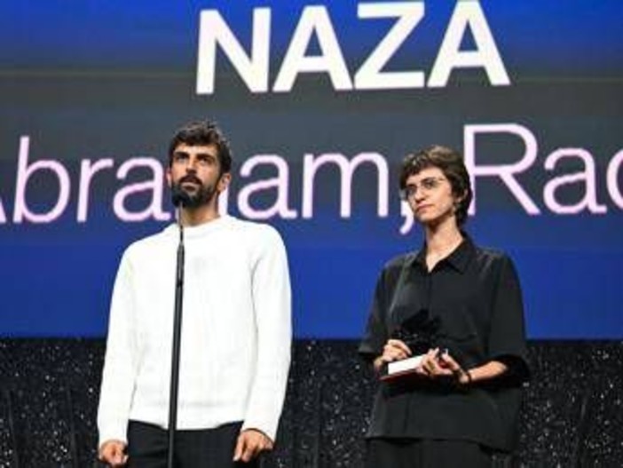 Box office: 'Naza' vola oltre i 3 mln di euro, 'Digger' fuori dal podio Box office: 'Naza' vola oltre i 3 mln di euro, 'Digger' fuori dal podio