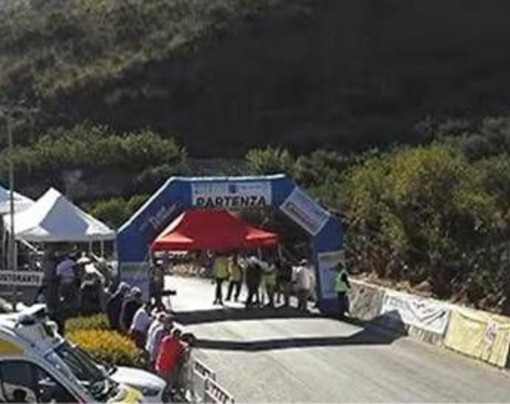 Doppia tragedia nei Rally. A Trapani due morti e un ferito, in Liguria navigatore perde la vita Doppia tragedia nei Rally. A Trapani due morti e un ferito, in Liguria navigatore perde la vita