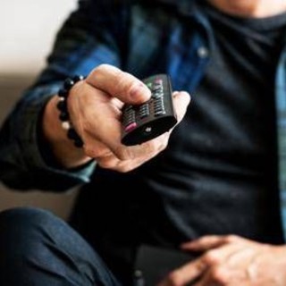 Ascolti tv, 'The Voice Senior' vince il prime time. 1 milione e 262mila spettatori per Meloni da Mentana