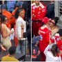 Kim Kardashian a Montecarlo, 'ruba' asciugamano ad Antonelli e bacia Hamilton Kim Kardashian a Montecarlo, 'ruba' asciugamano ad Antonelli e bacia Hamilton