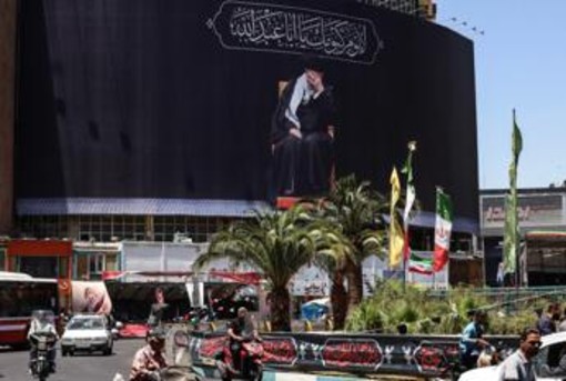 Iran-Usa, "consiglieri Trump sorpresi da annuncio accordo ancora in fase di discussione": il retroscena. Alt di Teheran sul Libano Iran-Usa, "consiglieri Trump sorpresi da annuncio accordo ancora in fase di discussione": il retroscena. Alt di Teheran sul Libano