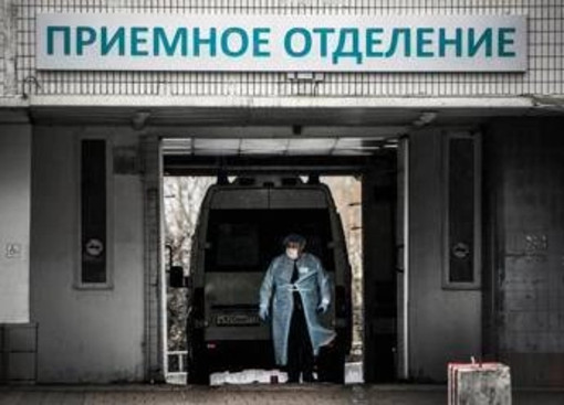 Virus misterioso terrorizza la Russia, tosse con sangue tra i sintomi: cosa sappiamo