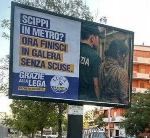 Roma e i manifesti su decreto Sicurezza, Lega: &quot;Comune viola art.21 Costituzione&quot;