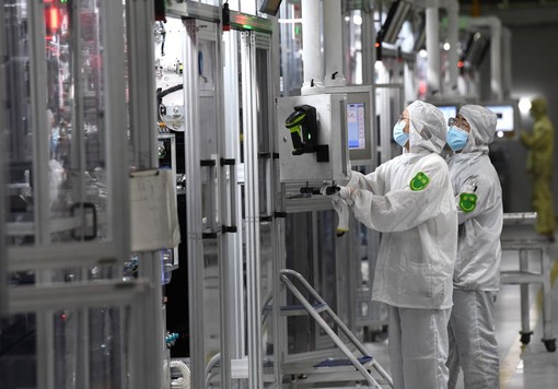 La Cina presenta un piano di sviluppo per le batterie di nuova generazione La Cina presenta un piano di sviluppo per le batterie di nuova generazione