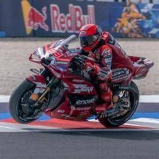 MotoGp, a San Marino cade Bezzecchi e Marquez vola in testa al Mondiale: ordine arrivo e classifica piloti MotoGp, a San Marino cade Bezzecchi e Marquez vola in testa al Mondiale: ordine arrivo e classifica piloti