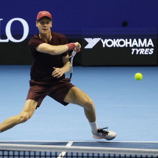 Terza vittoria per Sinner alle Atp Finals, piegato anche Shelton