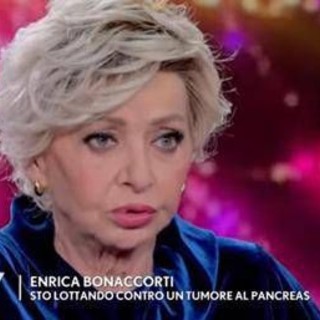 Enrica Bonaccorti e la malattia: &quot;Pensavo di morire subito, ora torno a vivere&quot;