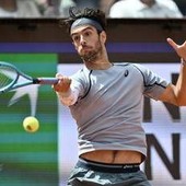 Musetti, rabbia agli Internazionali: spacca la racchetta con Ruud Musetti, rabbia agli Internazionali: spacca la racchetta con Ruud