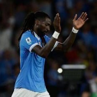 Napoli, vittoria in extremis con il Cagliari: decide Anguissa