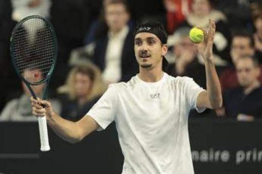 Sonego, delusione a Montecarlo: Martinez lo batte in tre set