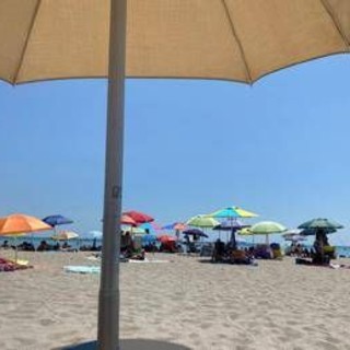 Estate esplode nel weekend: sole, caldo e temperature in salita
