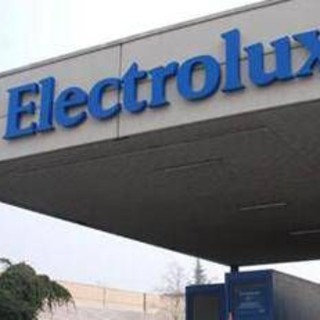 Electrolux, annuncia 1.700 esuberi in Italia e chiude lo stabilimento di Cerreto d'Esi