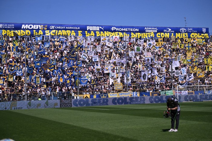 Al Tardini la festa del Parma, 1-0 al Pisa e salvezza matematica