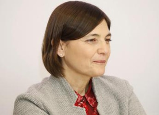 Morto il padre di Debora Serracchiani, il commosso saluto della deputata Dem: "E' stato bello starti accanto"