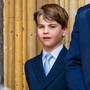 Louis compie 8 anni, William e Kate lo celebrano con foto e video inediti