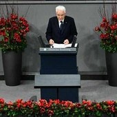 Mattarella: "Guerra di aggressione è un crimine" Mattarella: "Guerra di aggressione è un crimine"