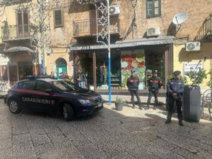Strage Monreale, fermato 19enne: per investigatori &quot;ha esploso diversi colpi&quot;