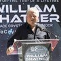 William Shatner a 95 anni stupisce tutti, il leggendario Capitano Kirk debutta nel metal