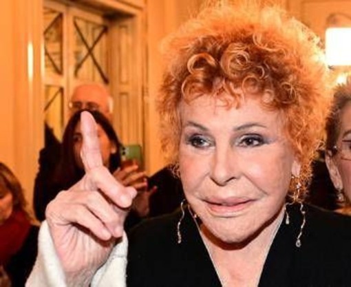 Ornella Vanoni, il sogno nel cassetto: &quot;Un giorno vorrei cantare alla Scala&quot;