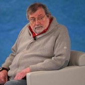 Addio a Francesco Guccini, il cantautore morto a 86 anni Addio a Francesco Guccini, il cantautore morto a 86 anni