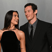 Dua Lipa si è sposata, il matrimonio a Londra con Callum Turner: al via il big party a Palermo