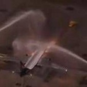 Mondiali, il Brasile parte e l'aereo viene... battezzato Mondiali, il Brasile parte e l'aereo viene... battezzato