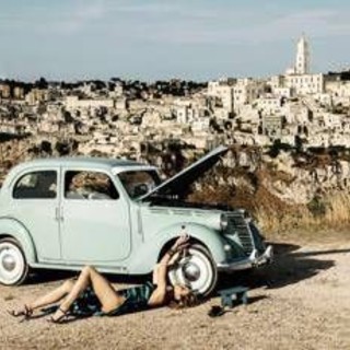 Apre a Milano la mostra 'Italia di moda' di Andrea Varani