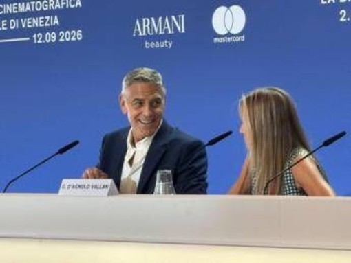 Mostra Venezia, George Clooney: "Ho smesso di fare il regista, la famiglia è la mia priorità"