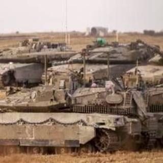 Gaza, nuovi raid israeliani: &quot;Dall'alba almeno 60 morti&quot;