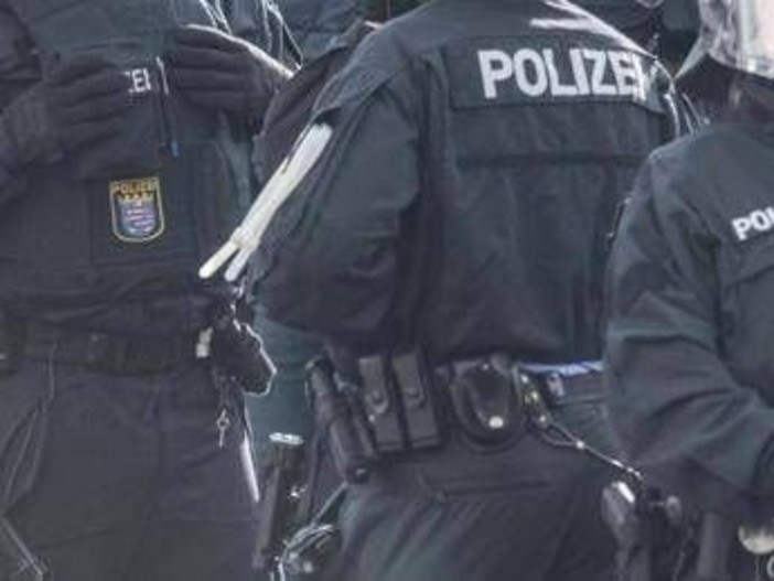Germania, sparatoria a Bad Nauheim: due morti. Killer in fuga