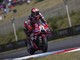 Bagnaia vince sprint MotoGp in Repubblica Ceca, cade Bezzecchi: ordine di arrivo e classifica piloti aggiornata
