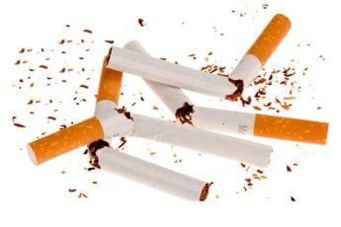 Campagna per aumentare di 5 euro il costo delle sigarette, raccolte 35mila firme