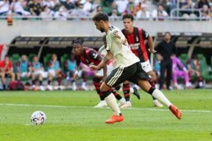 Milan-Manchester United, rissa sfiorata e rigore contestato in amichevole