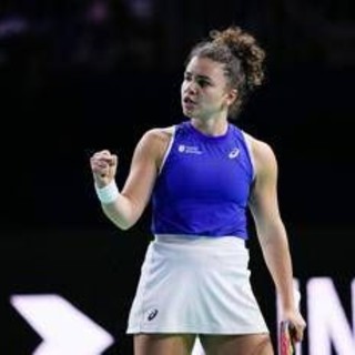 Bjk Cup, cuore Paolini: batte Svitolina e pareggia i conti con Ucraina. Decisivo il doppio