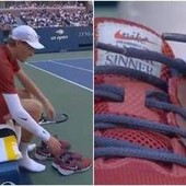Sinner perde un set? Il problema sono... le scarpe