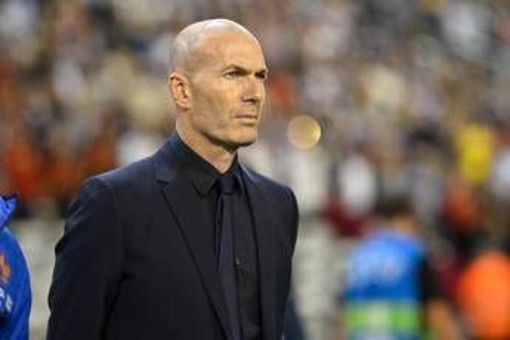 Zidane avverte i Bleus: "Non fidatevi degli azzurri, possono fare cose incredibili" Zidane avverte i Bleus: "Non fidatevi degli azzurri, possono fare cose incredibili"