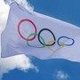 Cio riammette gli atleti russi e Comitato olimpico russo, resta bando per bandiera e inno Cio riammette gli atleti russi e Comitato olimpico russo, resta bando per bandiera e inno