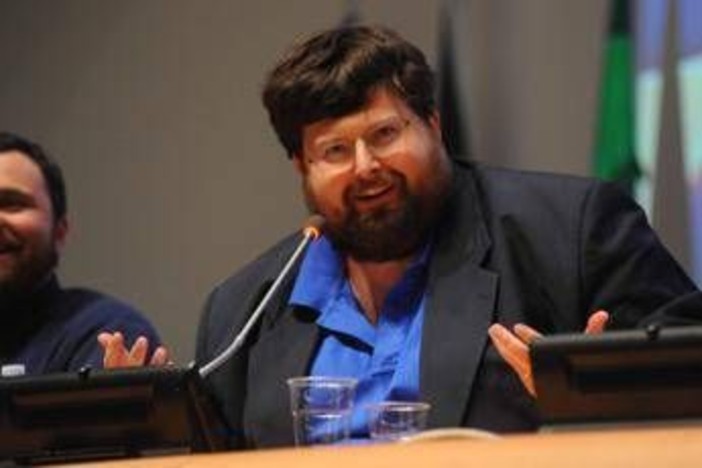 Mario Adinolfi dopo l'Isola dei famosi: &quot;Comincia la fase 2 del dimagrimento&quot;