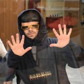 Sanremo 2026, TonyPitony chi è: la cover con Ditonellapiaga Sanremo 2026, TonyPitony chi è: la cover con Ditonellapiaga