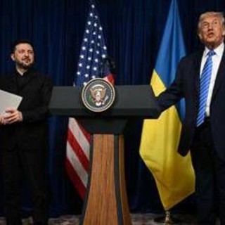 Ucraina, Trump: "Incontro straordinario con Zelensky, molto più vicini a pace" Ucraina, Trump: "Incontro straordinario con Zelensky, molto più vicini a pace"