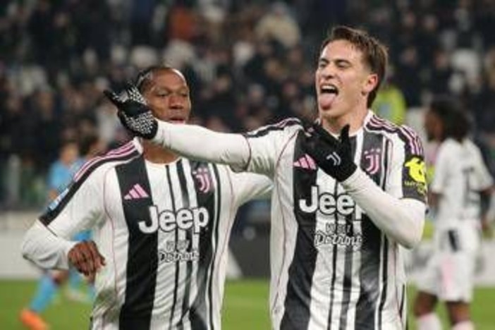 Juventus, il segreto di Yildiz? Gli scarpini firmati... Messi Juventus, il segreto di Yildiz? Gli scarpini firmati... Messi