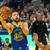 Curry chiuderà la carriera a Golden State: rinnovo da 116 milioni fino al 2029 Curry chiuderà la carriera a Golden State: rinnovo da 116 milioni fino al 2029