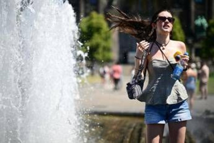 L'Estate entra nel vivo, arriva il caldo africano con temperature fino a 36°C L'Estate entra nel vivo, arriva il caldo africano con temperature fino a 36°C