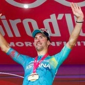 Giro d'Italia, Bettiol vince la 13esima tappa: Eulalio sempre in rosa