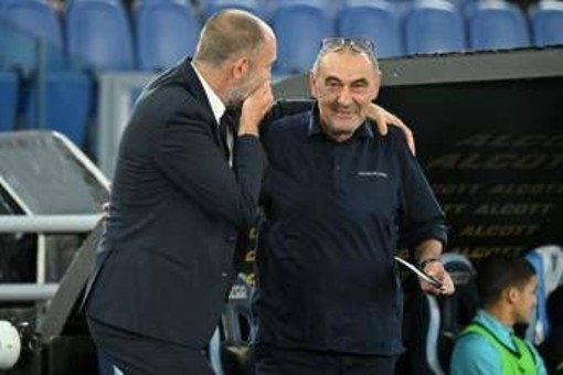 Sarri 'esonera' Tudor, i destini incrociati dei due allenatori Sarri 'esonera' Tudor, i destini incrociati dei due allenatori
