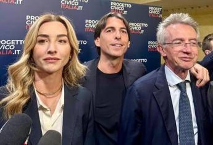 Roma, Onorato lancia il Progetto Civico Italia: "Nasce oggi una rete che mette insieme tantissime realtà" Roma, Onorato lancia il Progetto Civico Italia: "Nasce oggi una rete che mette insieme tantissime realtà"