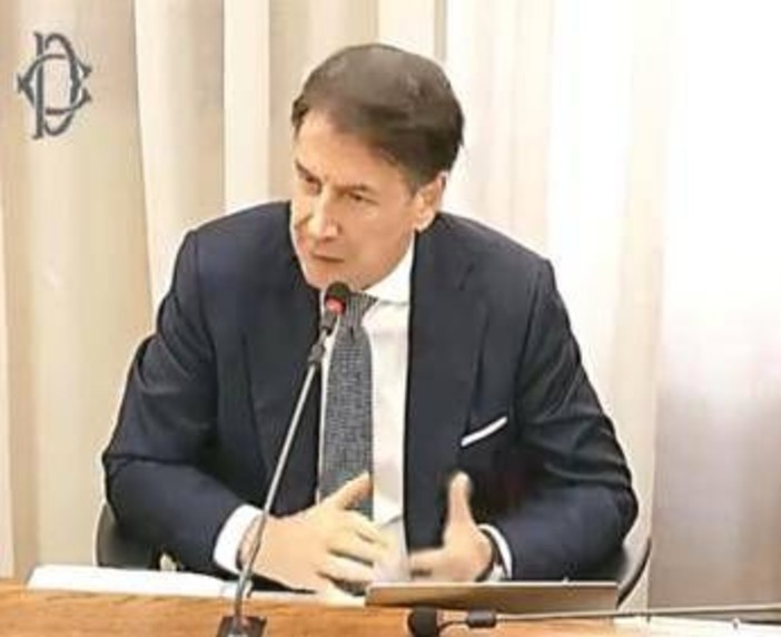 Conte davanti alla Commissione Covid: "E' un plotone d'esecuzione" Conte davanti alla Commissione Covid: "E' un plotone d'esecuzione"